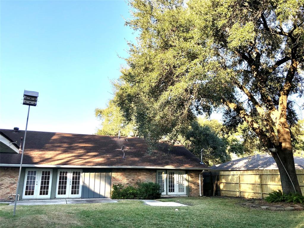 5607 1 Edith Street, Houston, Texas 77081, 3 Bedrooms Bedrooms, 8 Rooms Rooms,2 BathroomsBathrooms,Single-family,For Sale,Edith,88594489