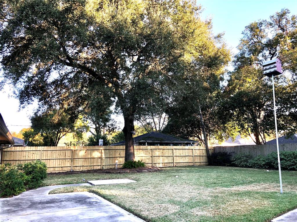 5607 1 Edith Street, Houston, Texas 77081, 3 Bedrooms Bedrooms, 8 Rooms Rooms,2 BathroomsBathrooms,Single-family,For Sale,Edith,88594489