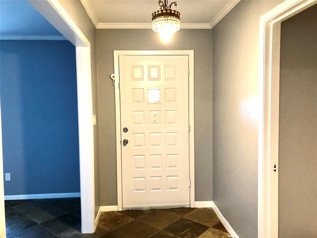 5607 1 Edith Street, Houston, Texas 77081, 3 Bedrooms Bedrooms, 8 Rooms Rooms,2 BathroomsBathrooms,Single-family,For Sale,Edith,88594489