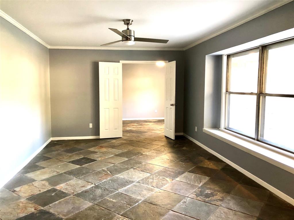 5607 1 Edith Street, Houston, Texas 77081, 3 Bedrooms Bedrooms, 8 Rooms Rooms,2 BathroomsBathrooms,Single-family,For Sale,Edith,88594489