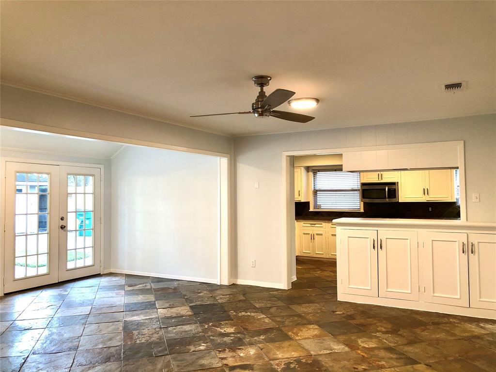 5607 1 Edith Street, Houston, Texas 77081, 3 Bedrooms Bedrooms, 8 Rooms Rooms,2 BathroomsBathrooms,Single-family,For Sale,Edith,88594489