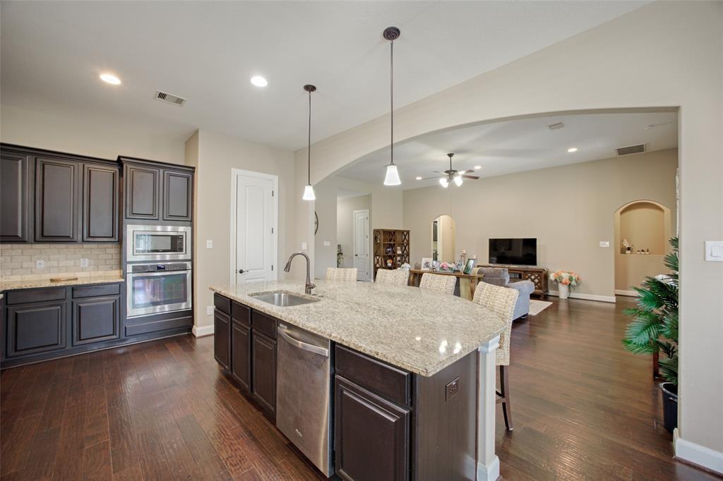 9007 1 Harley Claire Street, Conroe, Texas 77304, 4 Bedrooms Bedrooms, 8 Rooms Rooms,2 BathroomsBathrooms,Single-family,For Sale,Harley Claire,72599883