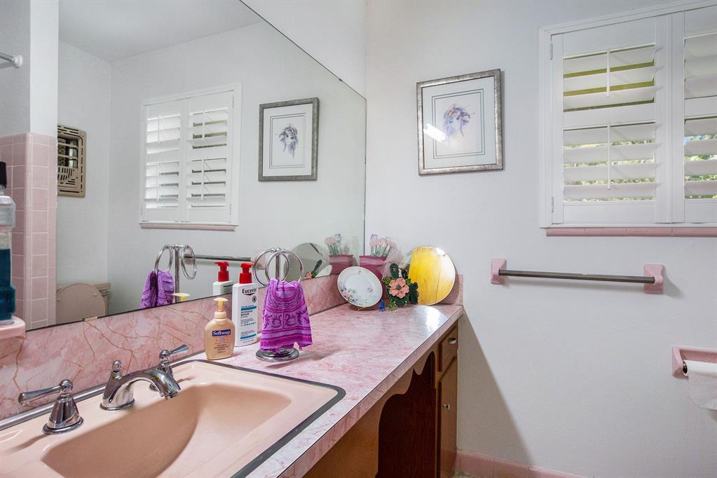 12102 1 ORALIA Drive, Houston, Texas 77065, 3 Bedrooms Bedrooms, 5 Rooms Rooms,2 BathroomsBathrooms,Single-family,For Sale,ORALIA,79982775