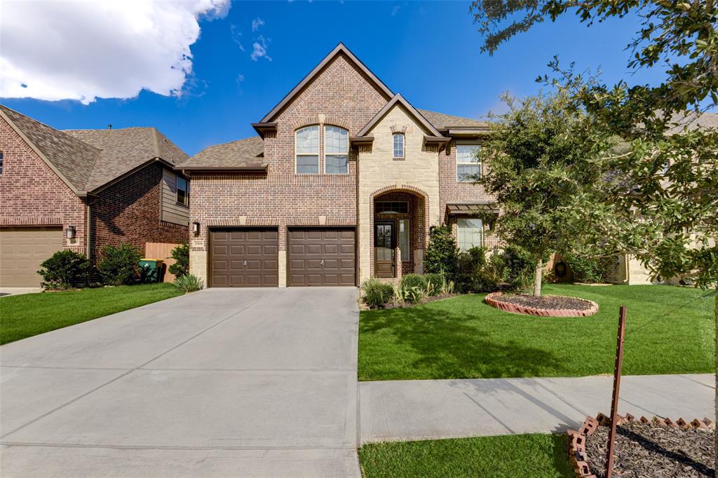 27906 Chiapas Drive Spring, Texas Stunning luxury Westin home in premier master planned community of Harmony! Abundance of space with an enclosed media room and game room loft area coming off the stunning rotunda! Located close to hwy 99, resort-style pool, splash pad, covered pavilion, shady playground, multi-use SportCourt, tennis courts, multi-purpose recreation center, and vast, open green space! Study with glass french doors, formal entry featuring stunning rotunda atop the spiraling staircase. Spacious formal dining followed by kitchen with island and breakfast nook overlooking formal living area, with high ceilings and a plethora of natural light! Primary bedroom features a double recessed ceiling, bay windows, an ensuite bathroom with double sinks, vanity area, separate tub, shower, followed by HUGE closet! Gameroom, media room upstairs, with a large backyard and covered patio, this home is full of luxury and space! Call your agent to schedule your private showing today or attend one of the open houses!