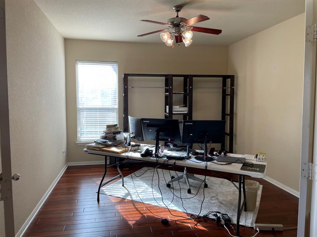 1911 1 Pagemill Lane, Conroe, Texas 77304, 3 Bedrooms Bedrooms, 8 Rooms Rooms,2 BathroomsBathrooms,Single-family,For Sale,Pagemill,85568651