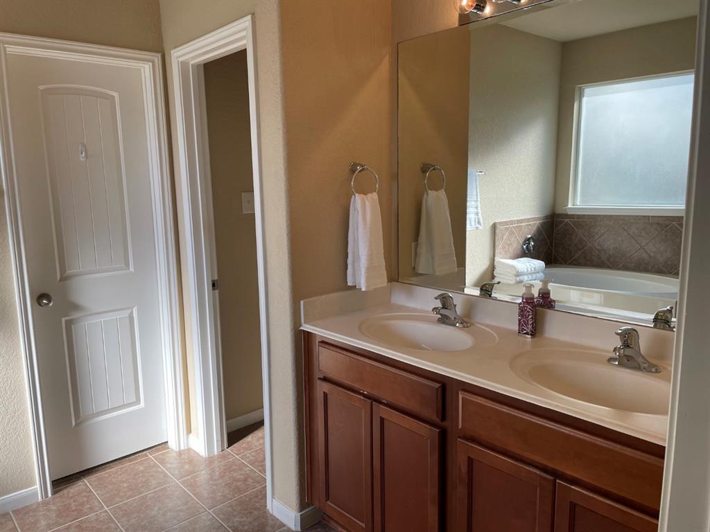 1911 1 Pagemill Lane, Conroe, Texas 77304, 3 Bedrooms Bedrooms, 8 Rooms Rooms,2 BathroomsBathrooms,Single-family,For Sale,Pagemill,85568651
