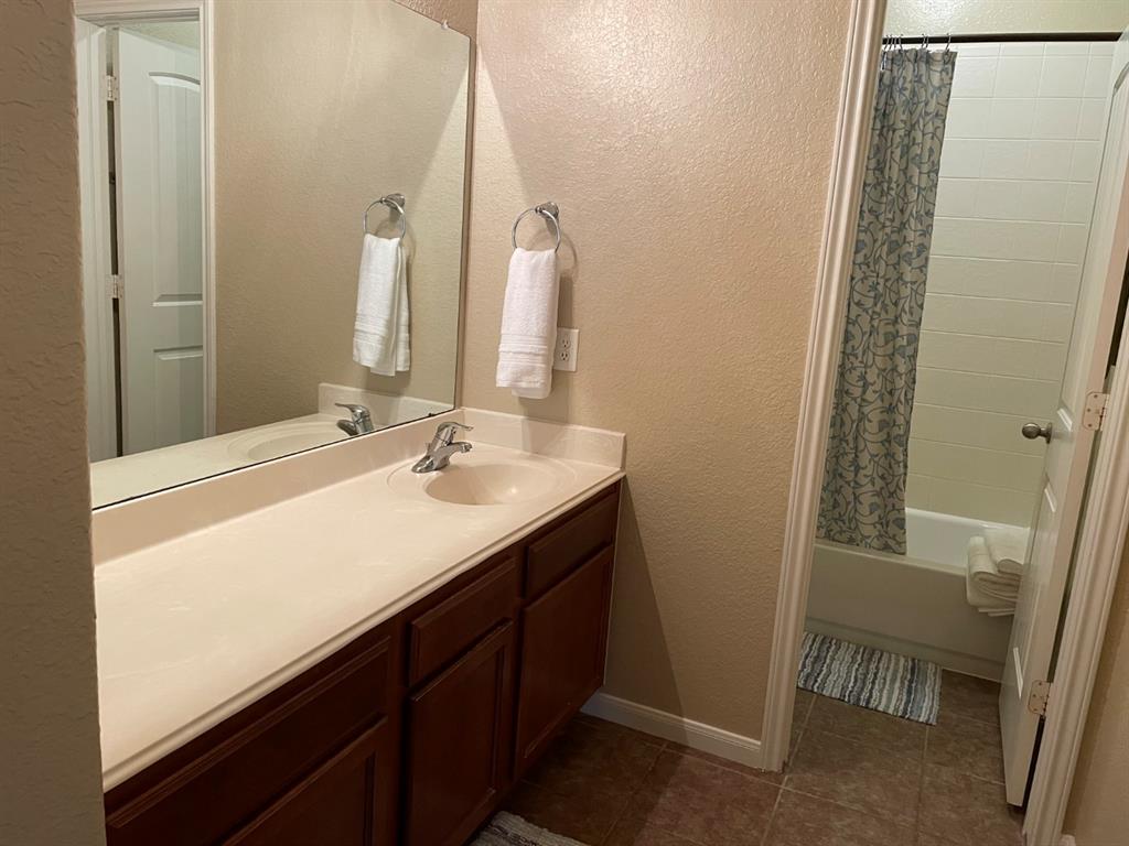 1911 1 Pagemill Lane, Conroe, Texas 77304, 3 Bedrooms Bedrooms, 8 Rooms Rooms,2 BathroomsBathrooms,Single-family,For Sale,Pagemill,85568651
