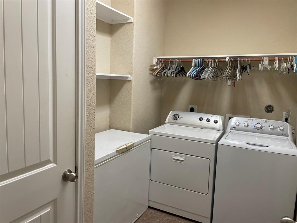 1911 1 Pagemill Lane, Conroe, Texas 77304, 3 Bedrooms Bedrooms, 8 Rooms Rooms,2 BathroomsBathrooms,Single-family,For Sale,Pagemill,85568651