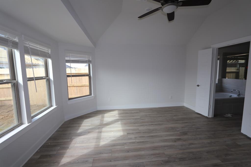 10634 1 Whitejacket Way, Conroe, Texas 77385, 3 Bedrooms Bedrooms, 5 Rooms Rooms,2 BathroomsBathrooms,Single-family,For Sale,Whitejacket,79073198