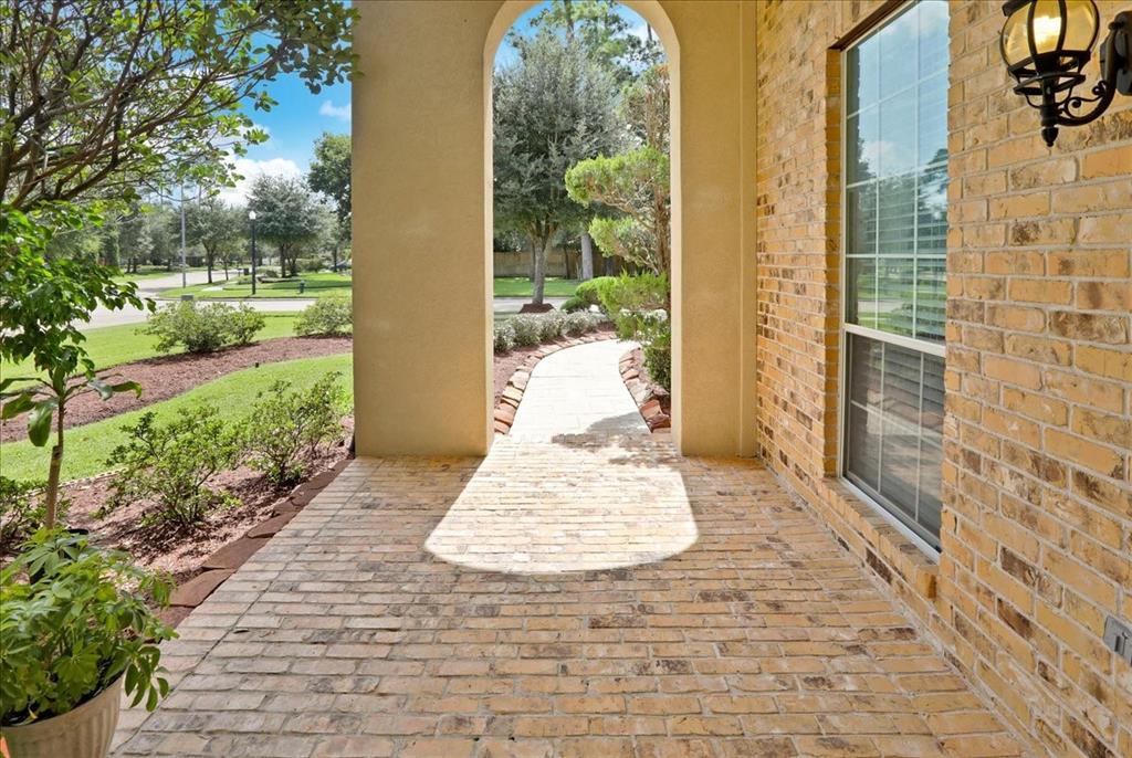 13715 2 Via Toscano Lane, Cypress, Texas 77429, 4 Bedrooms Bedrooms, 13 Rooms Rooms,3 BathroomsBathrooms,Single-family,For Sale,Via Toscano,95295305