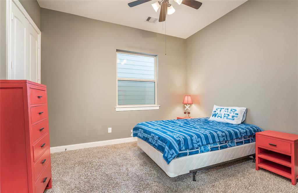 1615 3 Winter Street, Houston, Texas 77007, 3 Bedrooms Bedrooms, 8 Rooms Rooms,3 BathroomsBathrooms,Single-family,For Sale,Winter,71002769