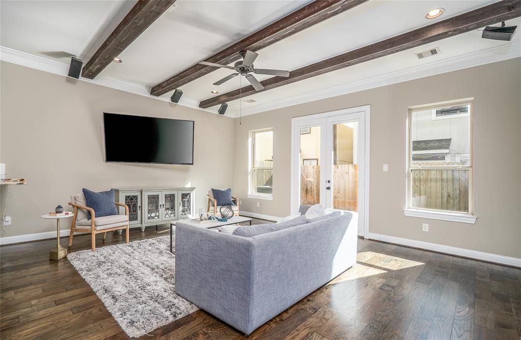 1615 3 Winter Street, Houston, Texas 77007, 3 Bedrooms Bedrooms, 8 Rooms Rooms,3 BathroomsBathrooms,Single-family,For Sale,Winter,71002769