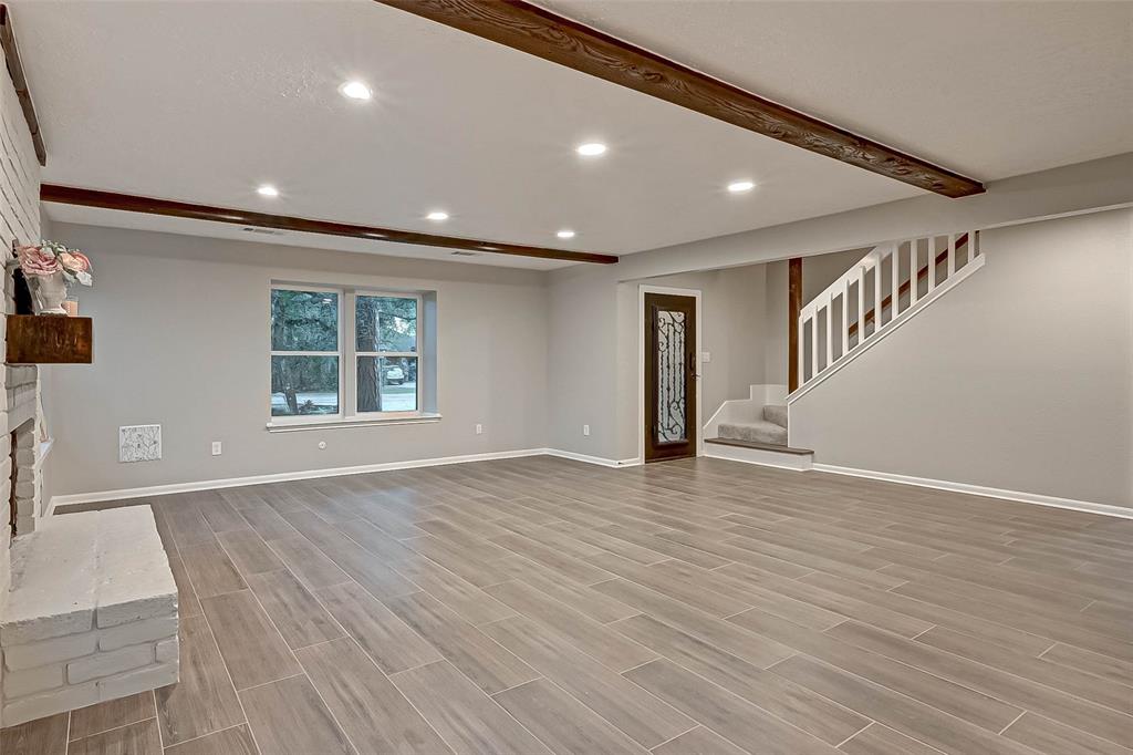 41 2 Eagle Court, The Woodlands, Texas 77380, 4 Bedrooms Bedrooms, 5 Rooms Rooms,2 BathroomsBathrooms,Single-family,For Sale,Eagle,57753359