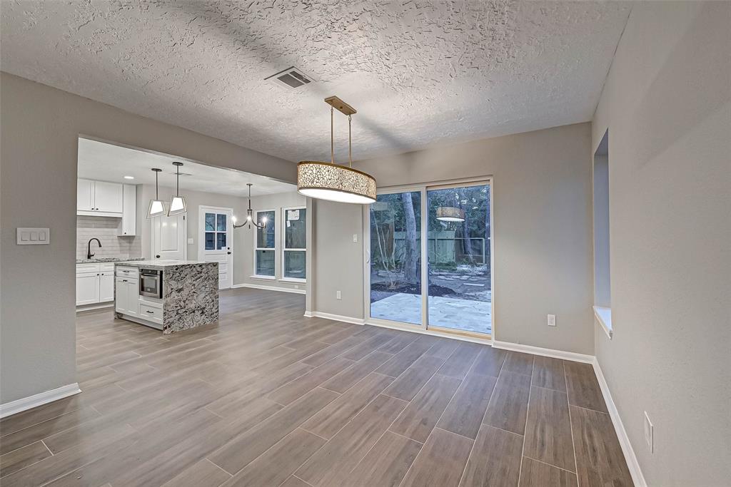 41 2 Eagle Court, The Woodlands, Texas 77380, 4 Bedrooms Bedrooms, 5 Rooms Rooms,2 BathroomsBathrooms,Single-family,For Sale,Eagle,57753359