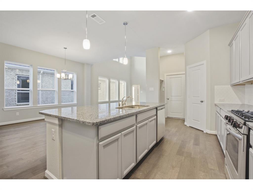 2222 2 Bridgeport Path Drive, Missouri City, Texas 77459, 3 Bedrooms Bedrooms, 9 Rooms Rooms,2 BathroomsBathrooms,Single-family,For Sale,Bridgeport Path,62470113