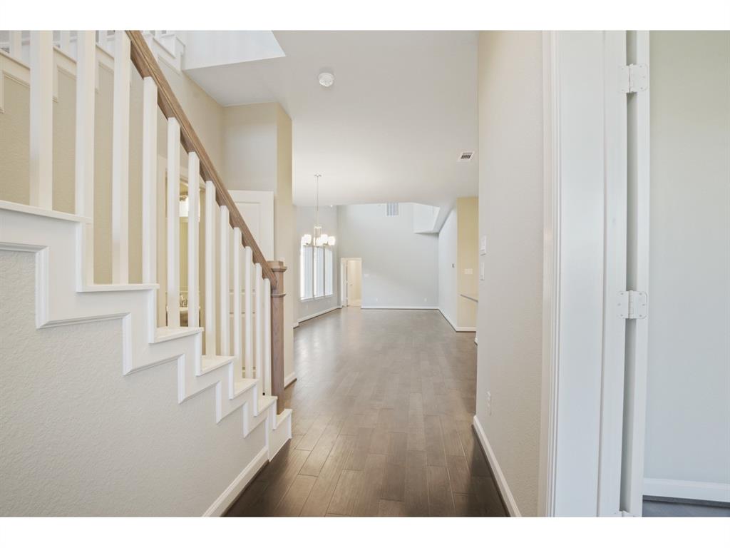 2222 2 Bridgeport Path Drive, Missouri City, Texas 77459, 3 Bedrooms Bedrooms, 9 Rooms Rooms,2 BathroomsBathrooms,Single-family,For Sale,Bridgeport Path,62470113