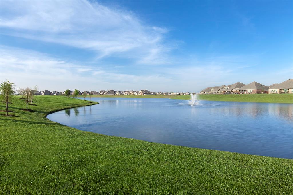 20406 1 Laila Manor Lane, Richmond, Texas 77407, 4 Bedrooms Bedrooms, 7 Rooms Rooms,3 BathroomsBathrooms,Single-family,For Sale,Laila Manor,71604771