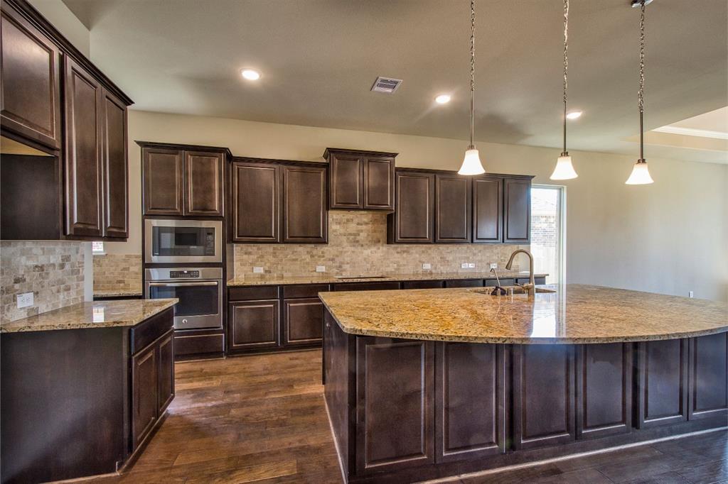 20406 1 Laila Manor Lane, Richmond, Texas 77407, 4 Bedrooms Bedrooms, 7 Rooms Rooms,3 BathroomsBathrooms,Single-family,For Sale,Laila Manor,71604771