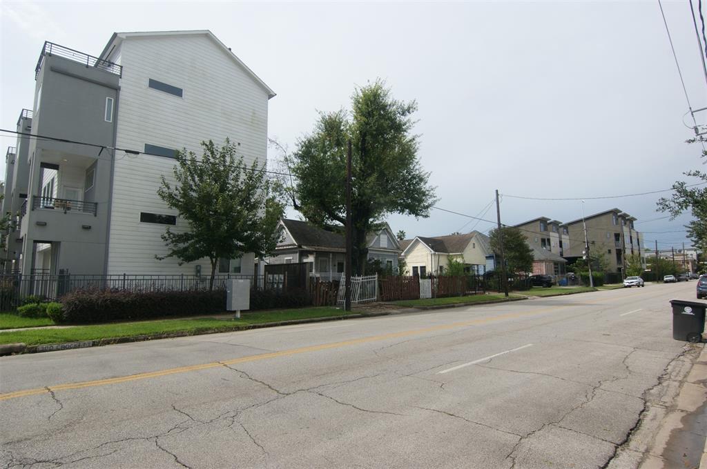1311 Crockett Street, Houston, Texas 77007, ,Lots,For Sale,Crockett,84180396