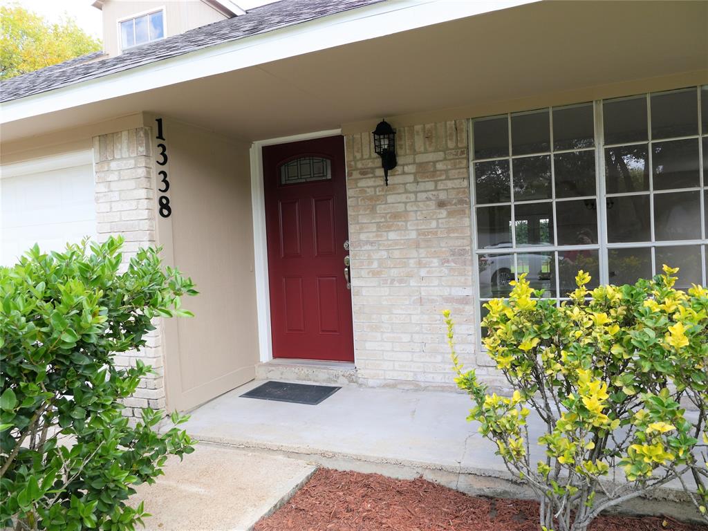 1338 Ashwood DR, Sugar Land, TX 77498