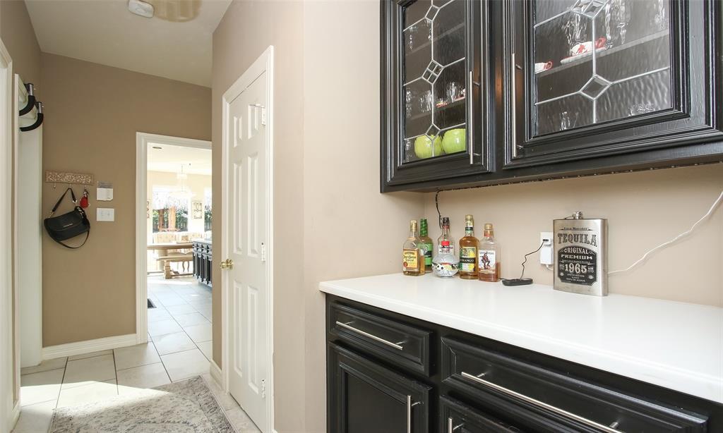 8519 2 Forest Lane, Sugar Land, Texas 77479, 4 Bedrooms Bedrooms, 10 Rooms Rooms,3 BathroomsBathrooms,Single-family,For Sale,Forest,58335333
