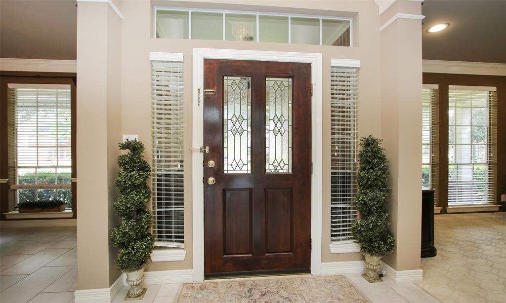 8519 2 Forest Lane, Sugar Land, Texas 77479, 4 Bedrooms Bedrooms, 10 Rooms Rooms,3 BathroomsBathrooms,Single-family,For Sale,Forest,58335333
