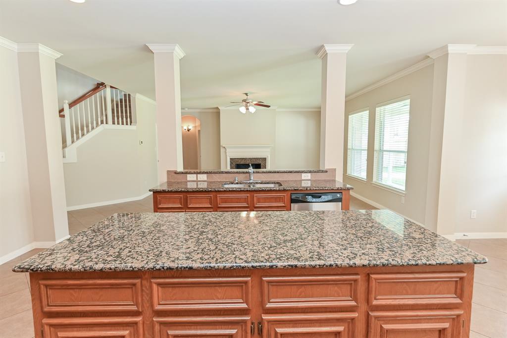 4415 2 Eden Point Lane, Katy, Texas 77494, 5 Bedrooms Bedrooms, 12 Rooms Rooms,3 BathroomsBathrooms,Single-family,For Sale,Eden Point,64817202