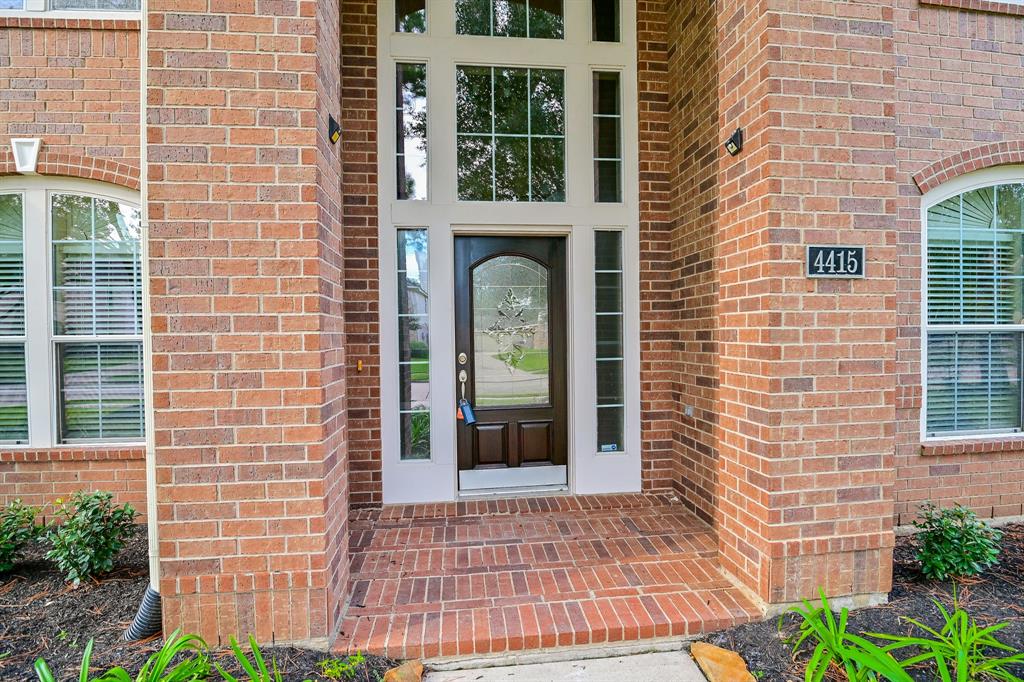 4415 2 Eden Point Lane, Katy, Texas 77494, 5 Bedrooms Bedrooms, 12 Rooms Rooms,3 BathroomsBathrooms,Single-family,For Sale,Eden Point,64817202