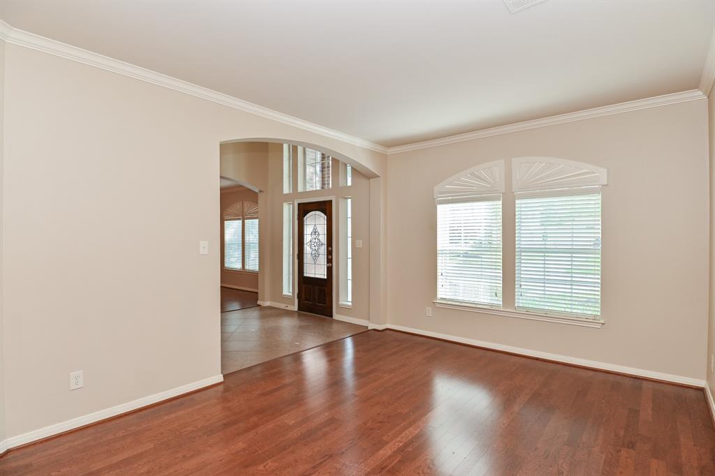 4415 2 Eden Point Lane, Katy, Texas 77494, 5 Bedrooms Bedrooms, 12 Rooms Rooms,3 BathroomsBathrooms,Single-family,For Sale,Eden Point,64817202