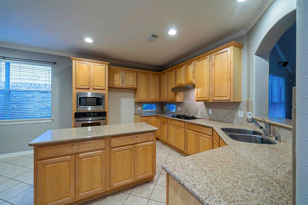 12419 2 Brazos Bend Trail, Humble, Texas 77346, 4 Bedrooms Bedrooms, 4 Rooms Rooms,3 BathroomsBathrooms,Single-family,For Sale,Brazos Bend,68628996