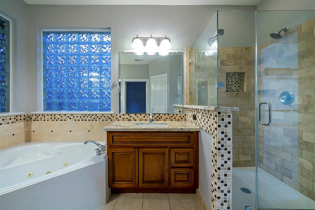 12419 2 Brazos Bend Trail, Humble, Texas 77346, 4 Bedrooms Bedrooms, 4 Rooms Rooms,3 BathroomsBathrooms,Single-family,For Sale,Brazos Bend,68628996