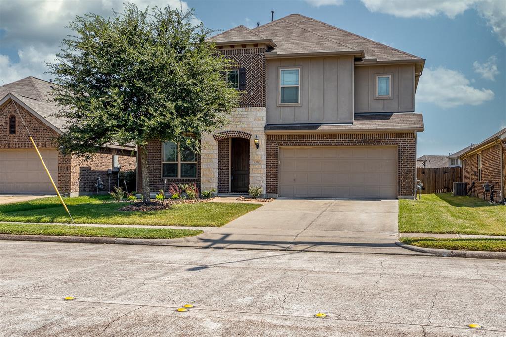 7310 2 Eastpoint Boulevard, Baytown, Texas 77521, 5 Bedrooms Bedrooms, 10 Rooms Rooms,3 BathroomsBathrooms,Single-family,For Sale,Eastpoint,59742093