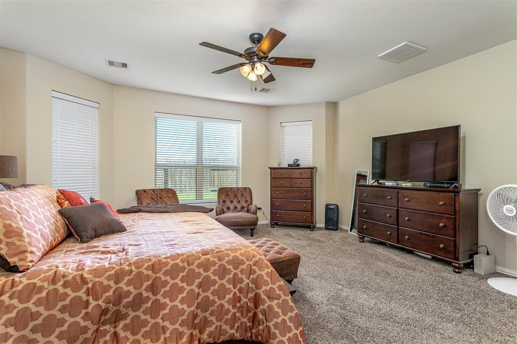 7310 2 Eastpoint Boulevard, Baytown, Texas 77521, 5 Bedrooms Bedrooms, 10 Rooms Rooms,3 BathroomsBathrooms,Single-family,For Sale,Eastpoint,59742093