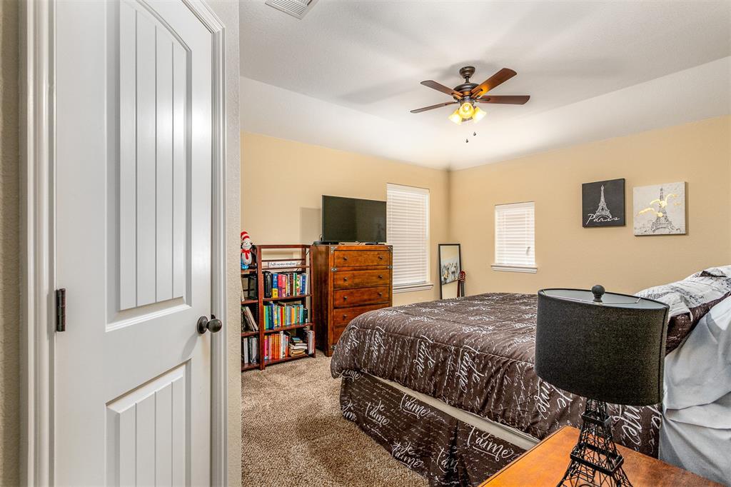 7310 2 Eastpoint Boulevard, Baytown, Texas 77521, 5 Bedrooms Bedrooms, 10 Rooms Rooms,3 BathroomsBathrooms,Single-family,For Sale,Eastpoint,59742093