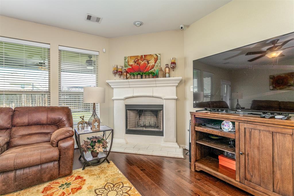 7310 2 Eastpoint Boulevard, Baytown, Texas 77521, 5 Bedrooms Bedrooms, 10 Rooms Rooms,3 BathroomsBathrooms,Single-family,For Sale,Eastpoint,59742093
