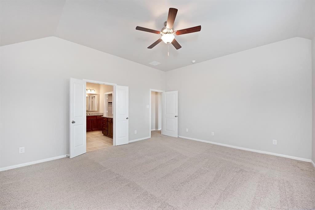 2524 1 Ocean Key Drive, Texas City, Texas 77568, 4 Bedrooms Bedrooms, 6 Rooms Rooms,2 BathroomsBathrooms,Single-family,For Sale,Ocean Key,77208850