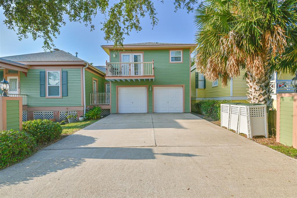 1228 1 Ave M 1/2, Galveston, Texas 77550, 3 Bedrooms Bedrooms, 3 Rooms Rooms,2 BathroomsBathrooms,Single-family,For Sale,Ave M 1/2,14331029