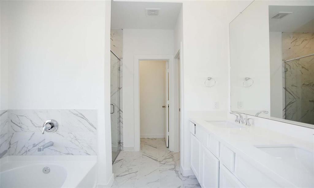 5050 1 Aspen Orchard Drive, Houston, Texas 77066, 3 Bedrooms Bedrooms, 5 Rooms Rooms,2 BathroomsBathrooms,Single-family,For Sale,Aspen Orchard,85991168