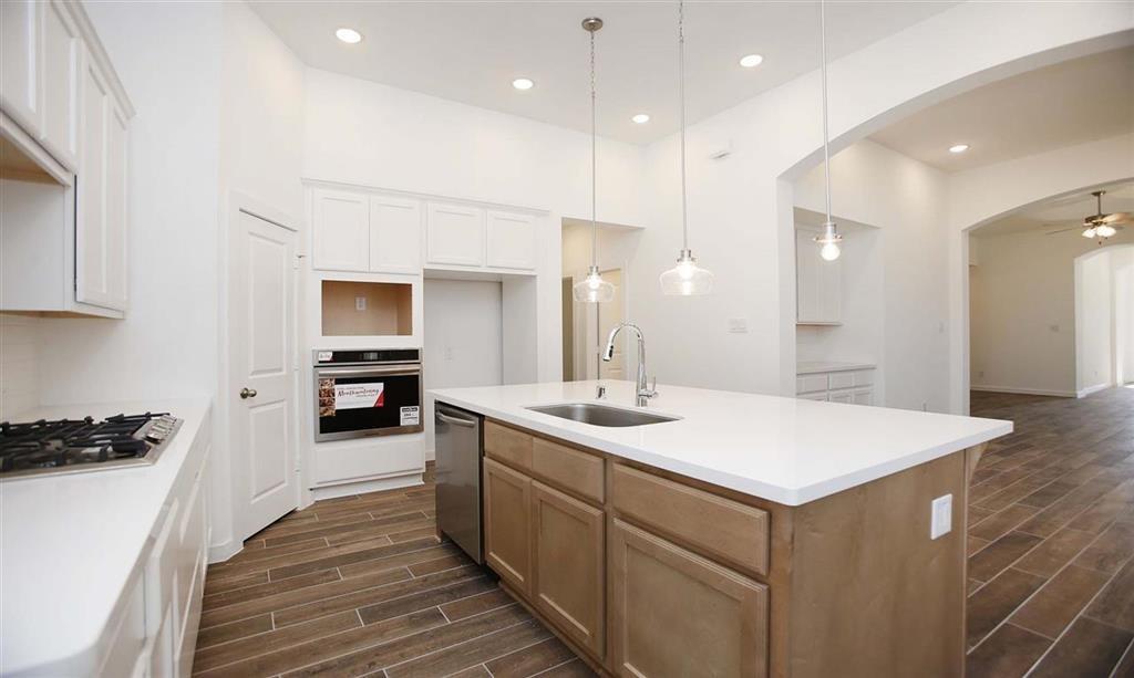 5050 1 Aspen Orchard Drive, Houston, Texas 77066, 3 Bedrooms Bedrooms, 5 Rooms Rooms,2 BathroomsBathrooms,Single-family,For Sale,Aspen Orchard,85991168