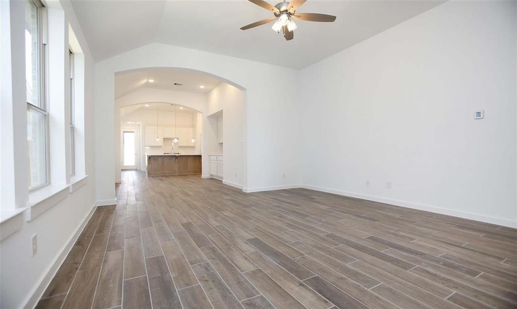 5050 1 Aspen Orchard Drive, Houston, Texas 77066, 3 Bedrooms Bedrooms, 5 Rooms Rooms,2 BathroomsBathrooms,Single-family,For Sale,Aspen Orchard,85991168