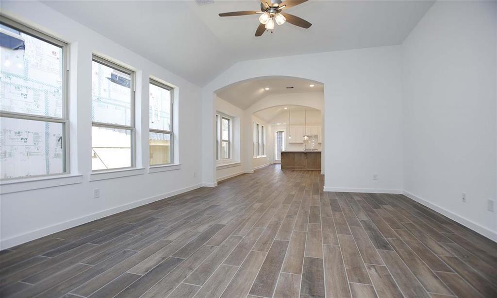5050 1 Aspen Orchard Drive, Houston, Texas 77066, 3 Bedrooms Bedrooms, 5 Rooms Rooms,2 BathroomsBathrooms,Single-family,For Sale,Aspen Orchard,85991168