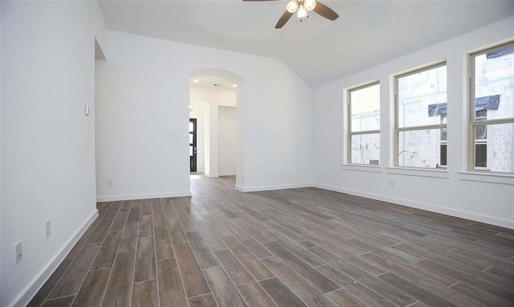 5050 1 Aspen Orchard Drive, Houston, Texas 77066, 3 Bedrooms Bedrooms, 5 Rooms Rooms,2 BathroomsBathrooms,Single-family,For Sale,Aspen Orchard,85991168