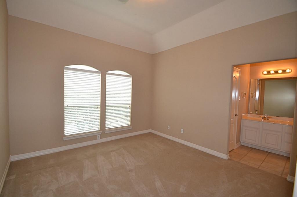 12407 2 Sandia Cove Court, Houston, Texas 77041, 5 Bedrooms Bedrooms, 11 Rooms Rooms,4 BathroomsBathrooms,Single-family,For Sale,Sandia Cove,77515295