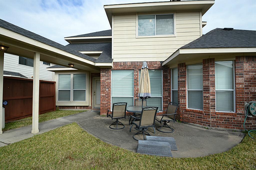 12407 2 Sandia Cove Court, Houston, Texas 77041, 5 Bedrooms Bedrooms, 11 Rooms Rooms,4 BathroomsBathrooms,Single-family,For Sale,Sandia Cove,77515295