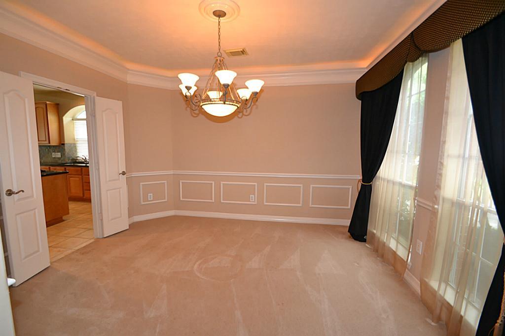 12407 2 Sandia Cove Court, Houston, Texas 77041, 5 Bedrooms Bedrooms, 11 Rooms Rooms,4 BathroomsBathrooms,Single-family,For Sale,Sandia Cove,77515295