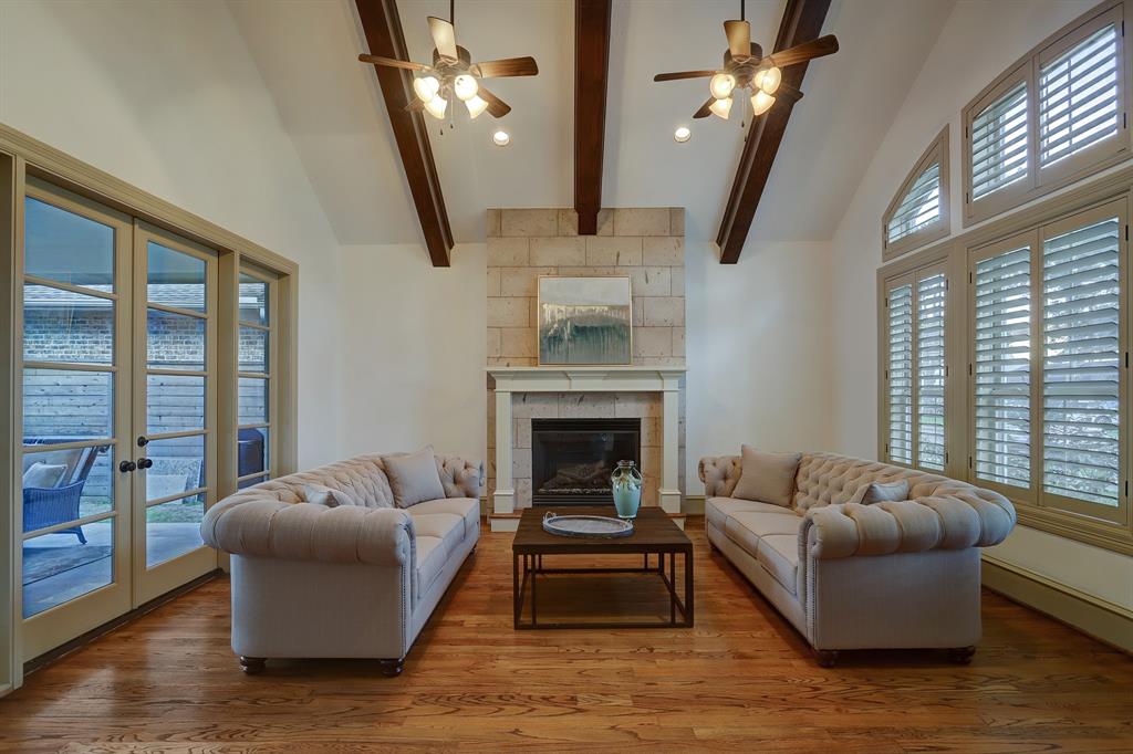6242 2 Overbrook Lane, Houston, Texas 77057, 4 Bedrooms Bedrooms, 8 Rooms Rooms,4 BathroomsBathrooms,Single-family,For Sale,Overbrook,87597974