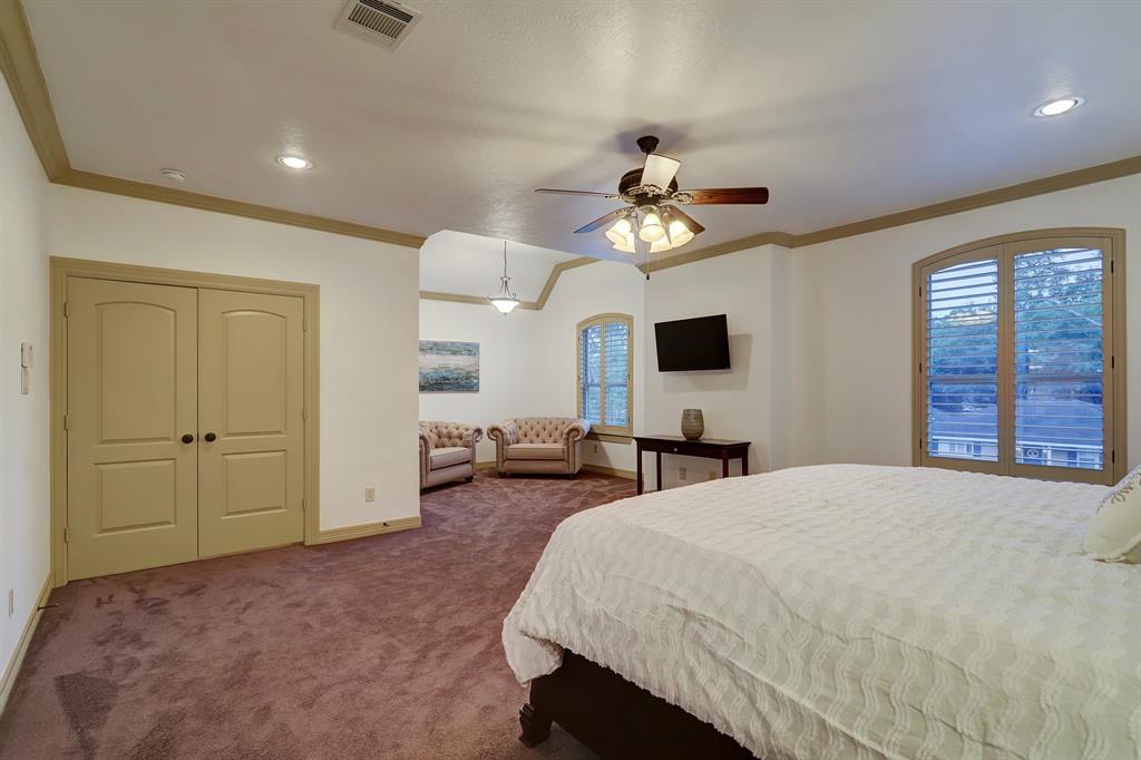 6242 2 Overbrook Lane, Houston, Texas 77057, 4 Bedrooms Bedrooms, 8 Rooms Rooms,4 BathroomsBathrooms,Single-family,For Sale,Overbrook,87597974