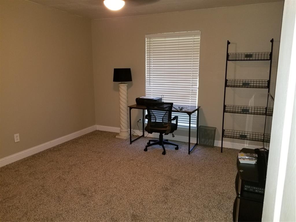 2334 1 Whispering Pines Street, Roman Forest, Texas 77357, 4 Bedrooms Bedrooms, 10 Rooms Rooms,3 BathroomsBathrooms,Single-family,For Sale,Whispering Pines,89642354