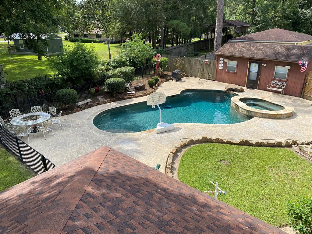 2334 1 Whispering Pines Street, Roman Forest, Texas 77357, 4 Bedrooms Bedrooms, 10 Rooms Rooms,3 BathroomsBathrooms,Single-family,For Sale,Whispering Pines,89642354