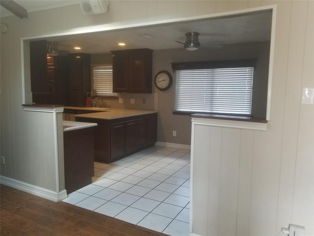 2334 1 Whispering Pines Street, Roman Forest, Texas 77357, 4 Bedrooms Bedrooms, 10 Rooms Rooms,3 BathroomsBathrooms,Single-family,For Sale,Whispering Pines,89642354